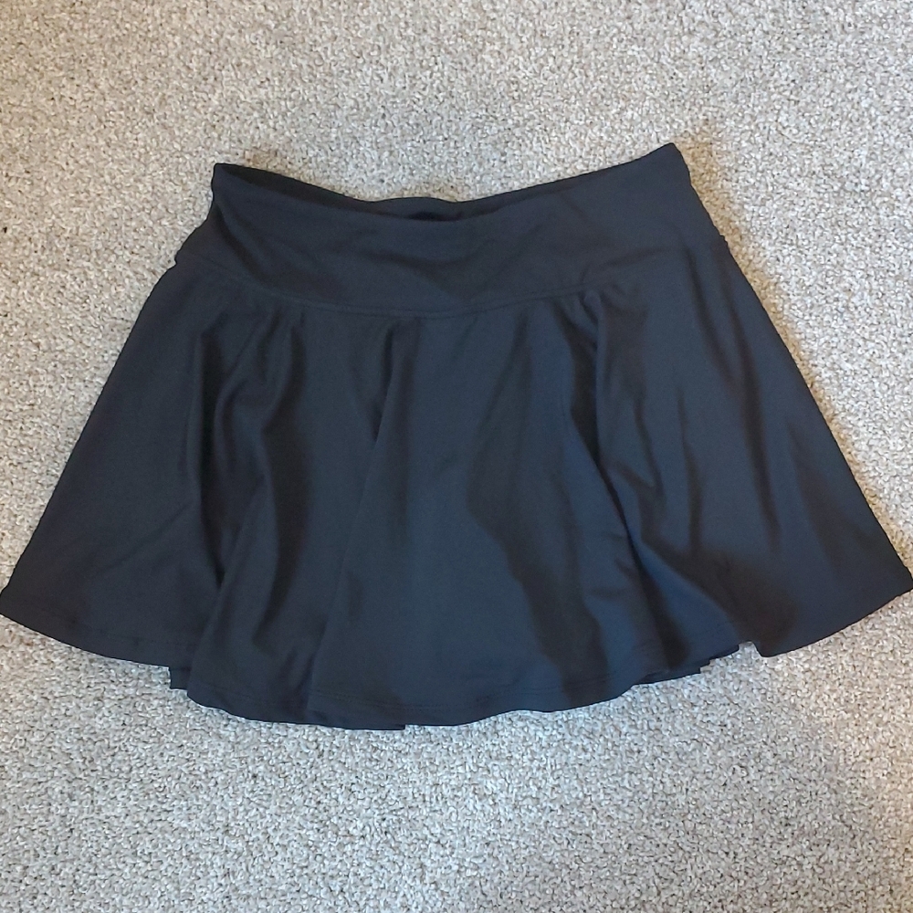 Amazon Black Athletic Skirt With Build In Shorts